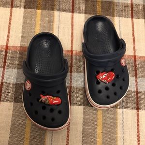 Boys crocs